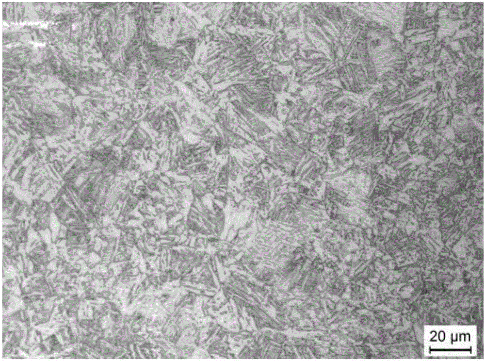 Cu-containing crack arrest steel and preparation method thereof