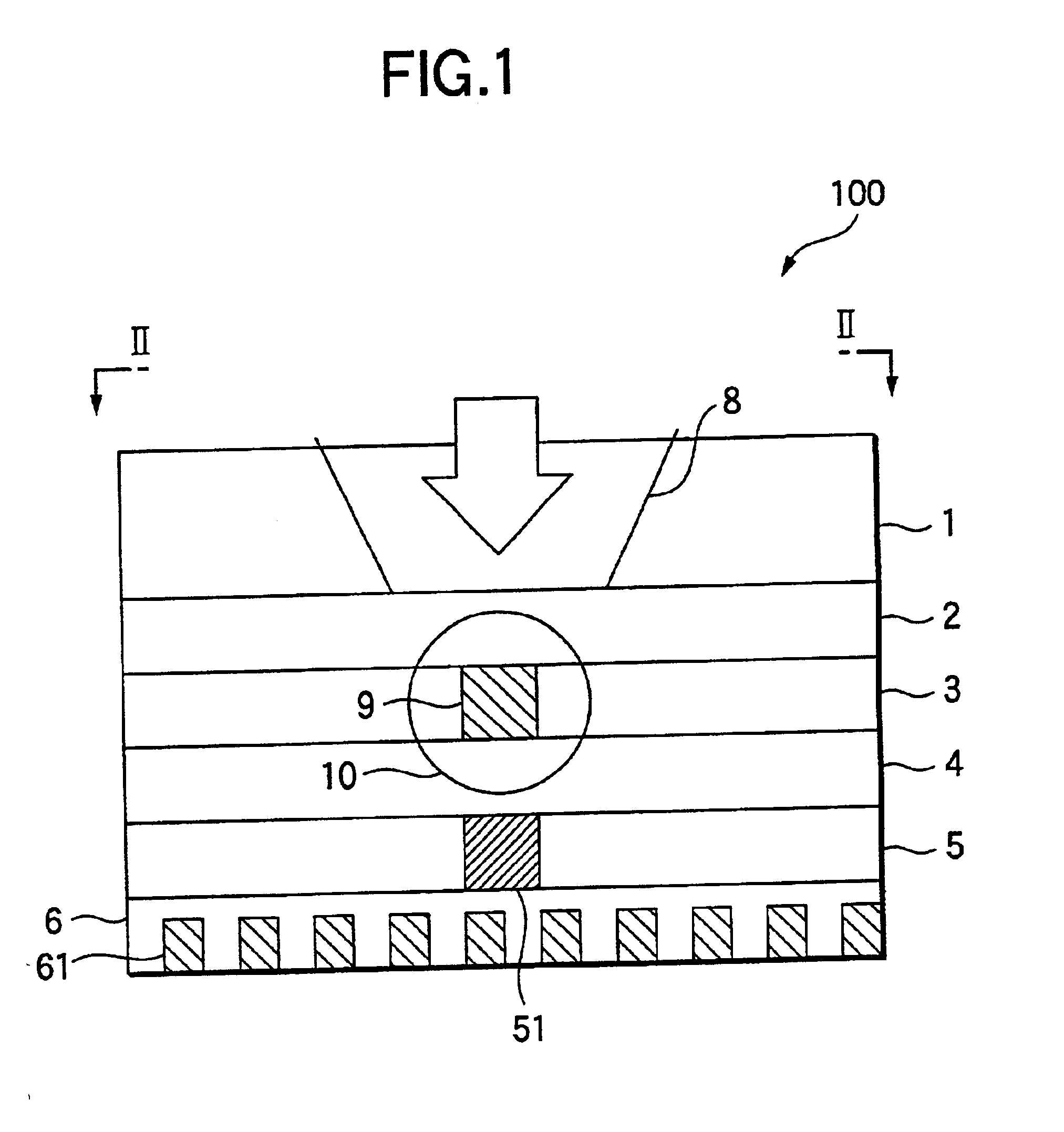 Optical recording medium using scattering bodies to enhance modulation