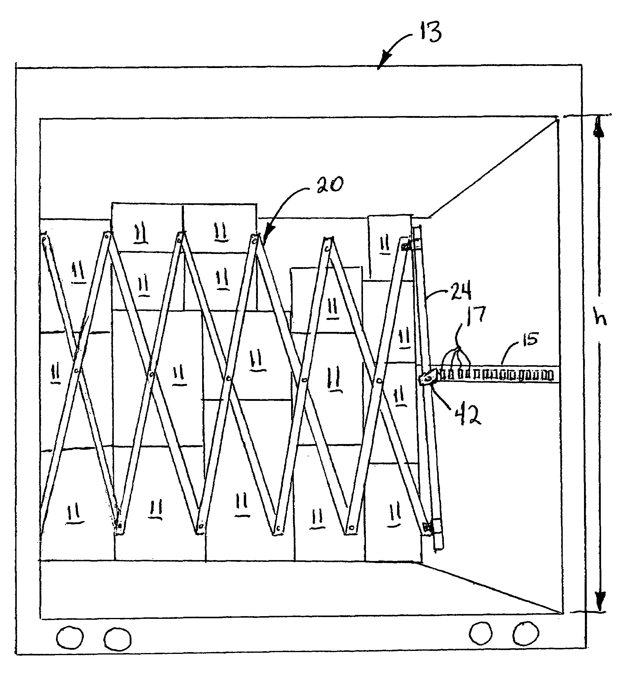 Gate for securing loads in trucks