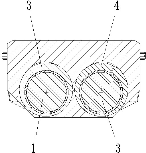 Roll gap regulating mechanism