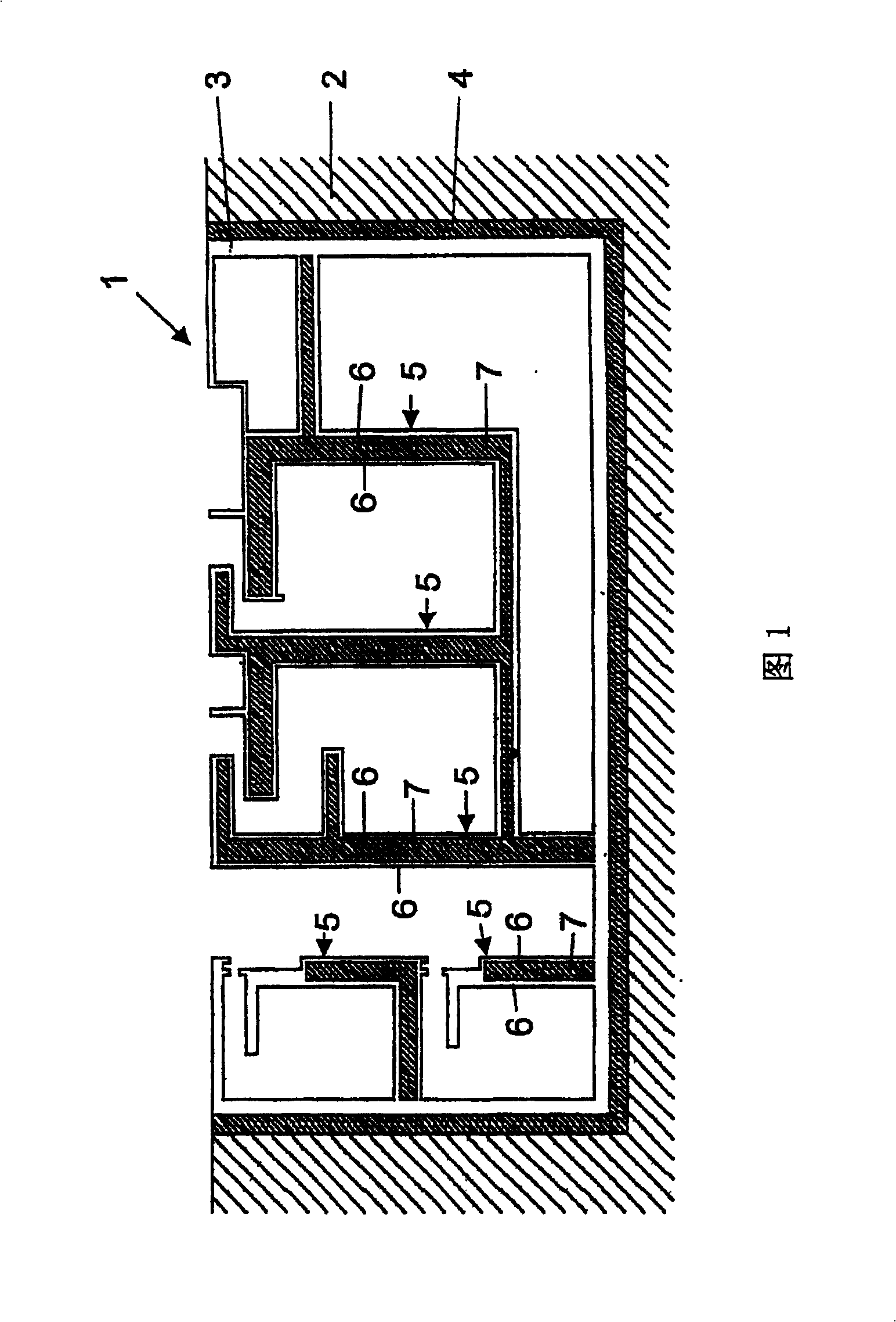 Construction for buildings protected against radiation