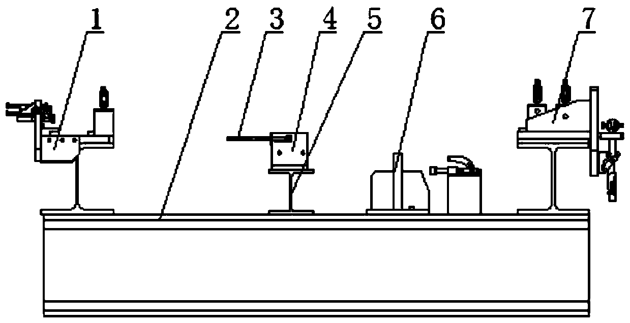 Positioning equipment for assembling hoisting beam left bracket