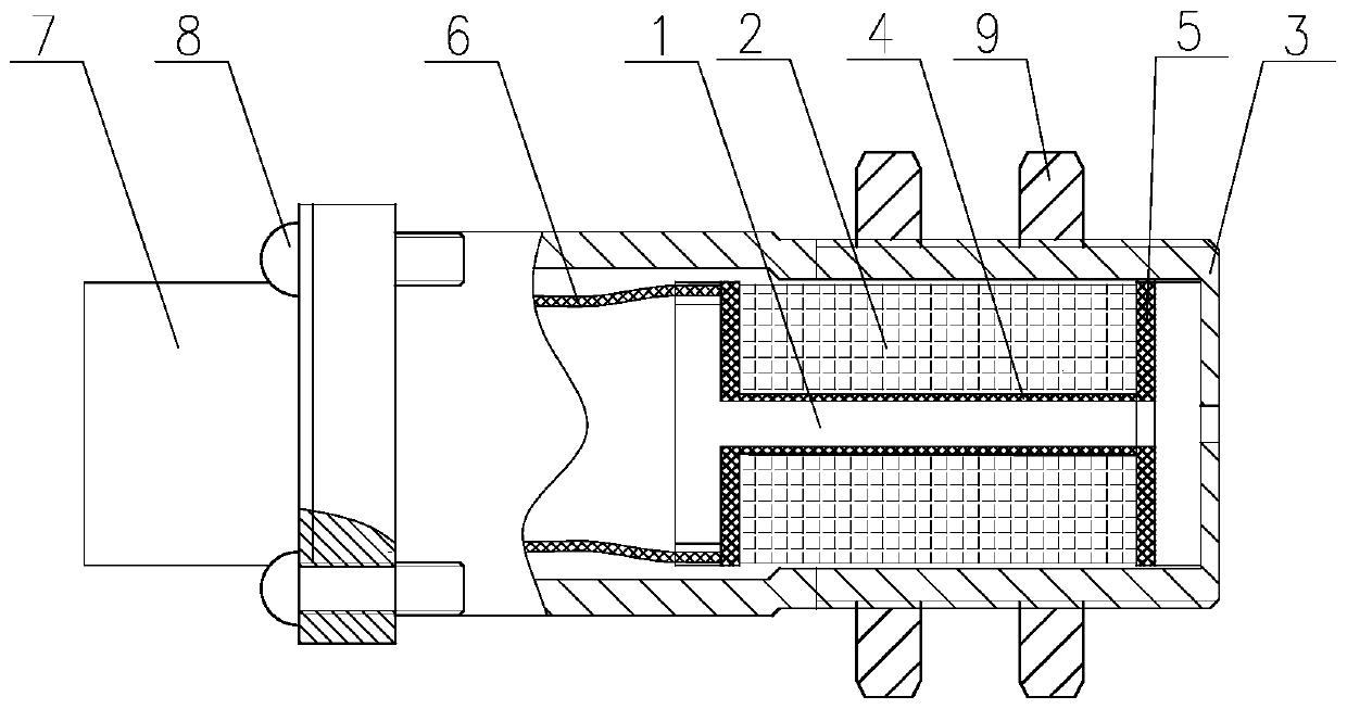 Magnetoelectric rotating speed sensor suitable for large-spacing measurement