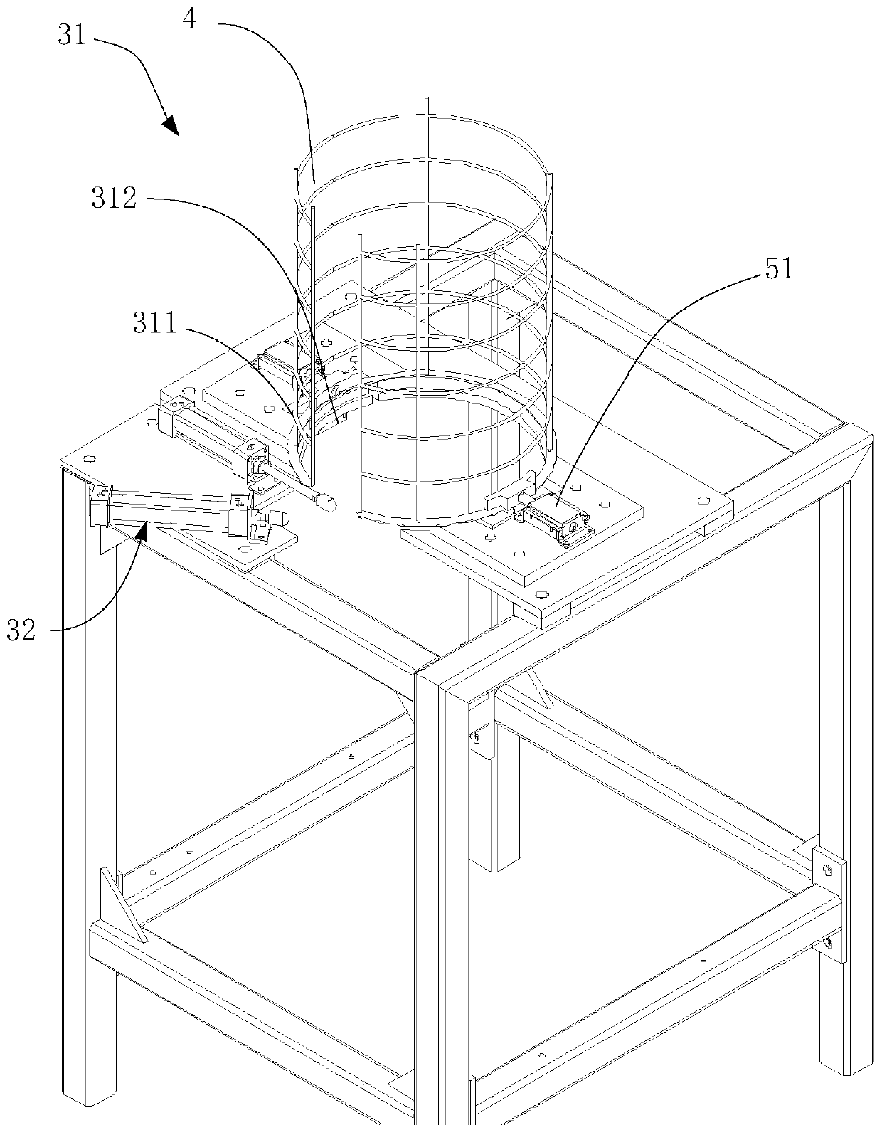 Device for tightening cylinder hoop after covering of cylinder