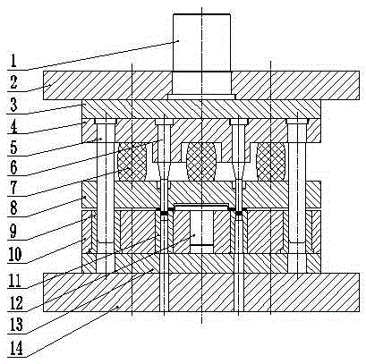 Rear axle locking gasket die capable of punching 24 holes in two steps and machining process of die