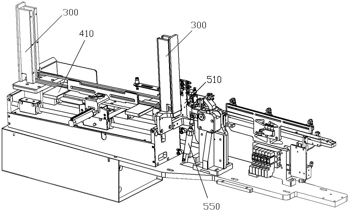 Feeding device and method of integrated circuit chip testing and sorting machine