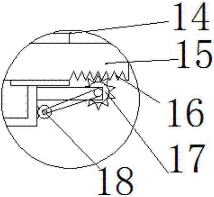 Crushing device for mine