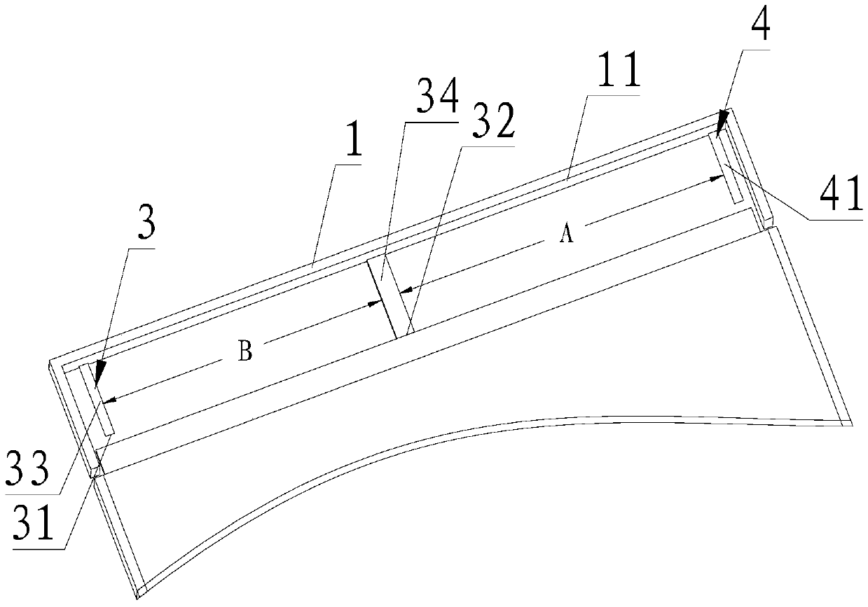 Mobile terminal with metal shell and antenna structure thereof