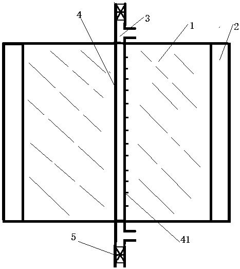 Device for cleaning filtering cloth of belt press filter for alcohol mash