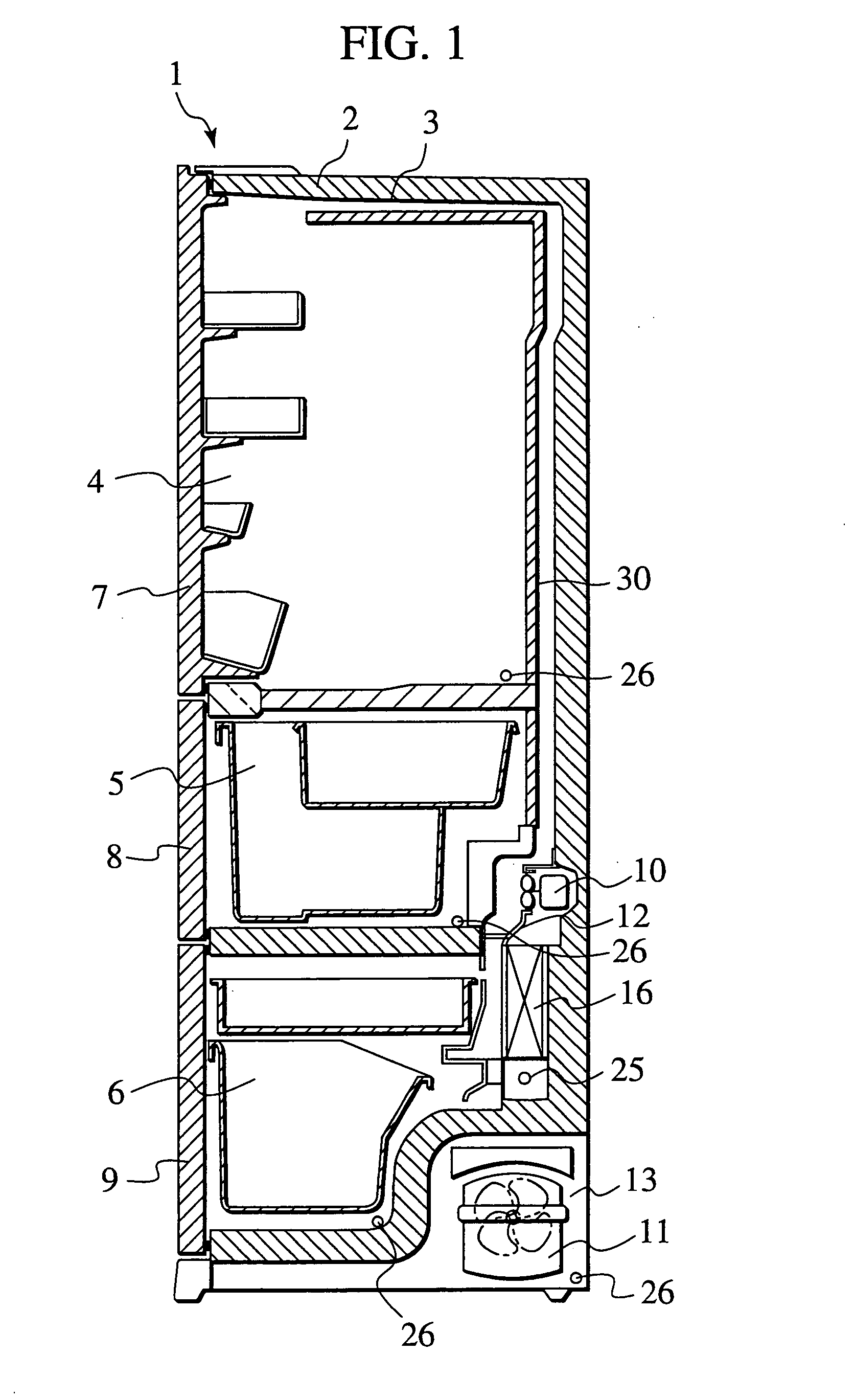 Refrigerator having alarm device for alarming leakage of refrigerant