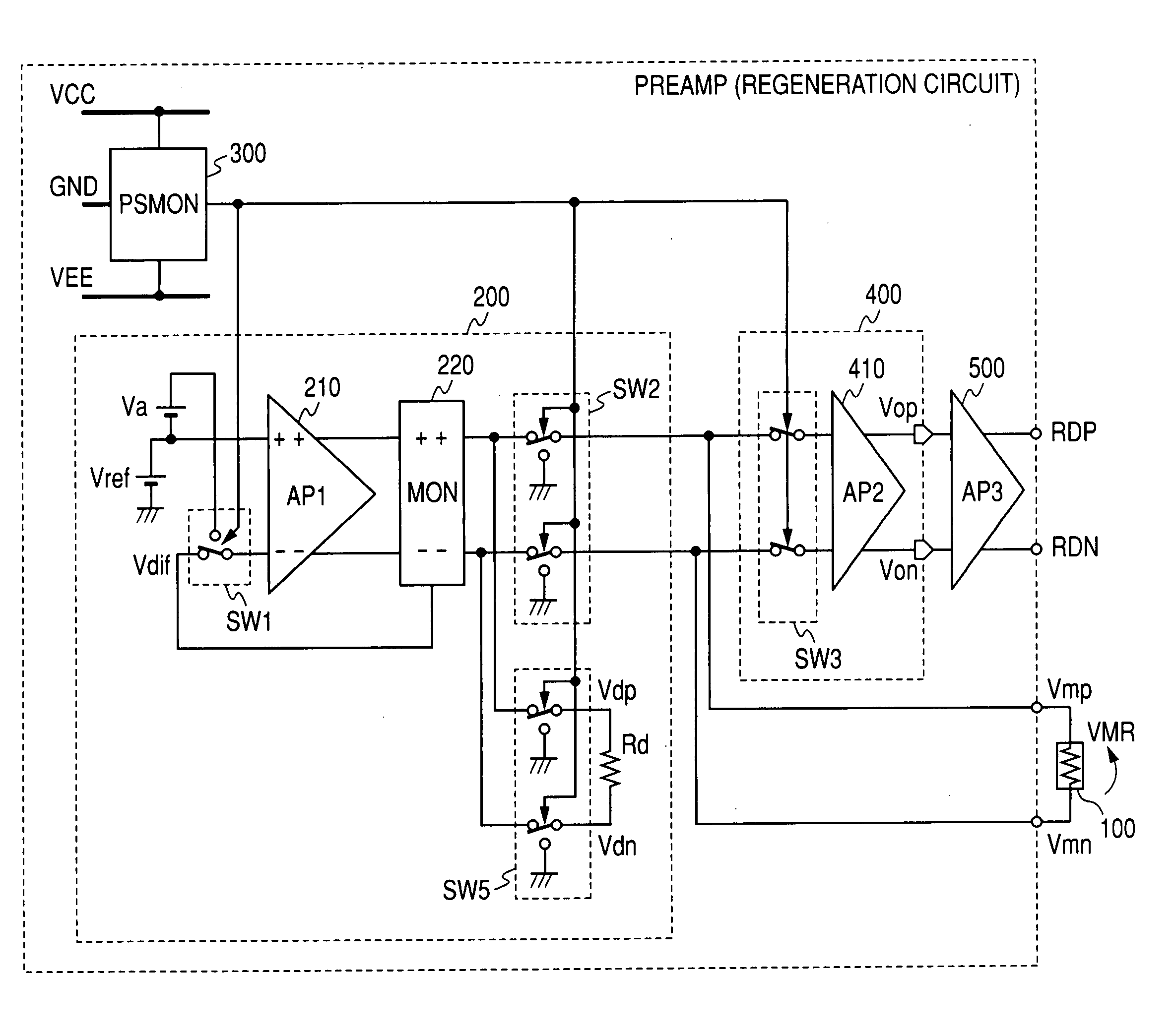 Reproducing circuit and a magnetic disk apparatus using same