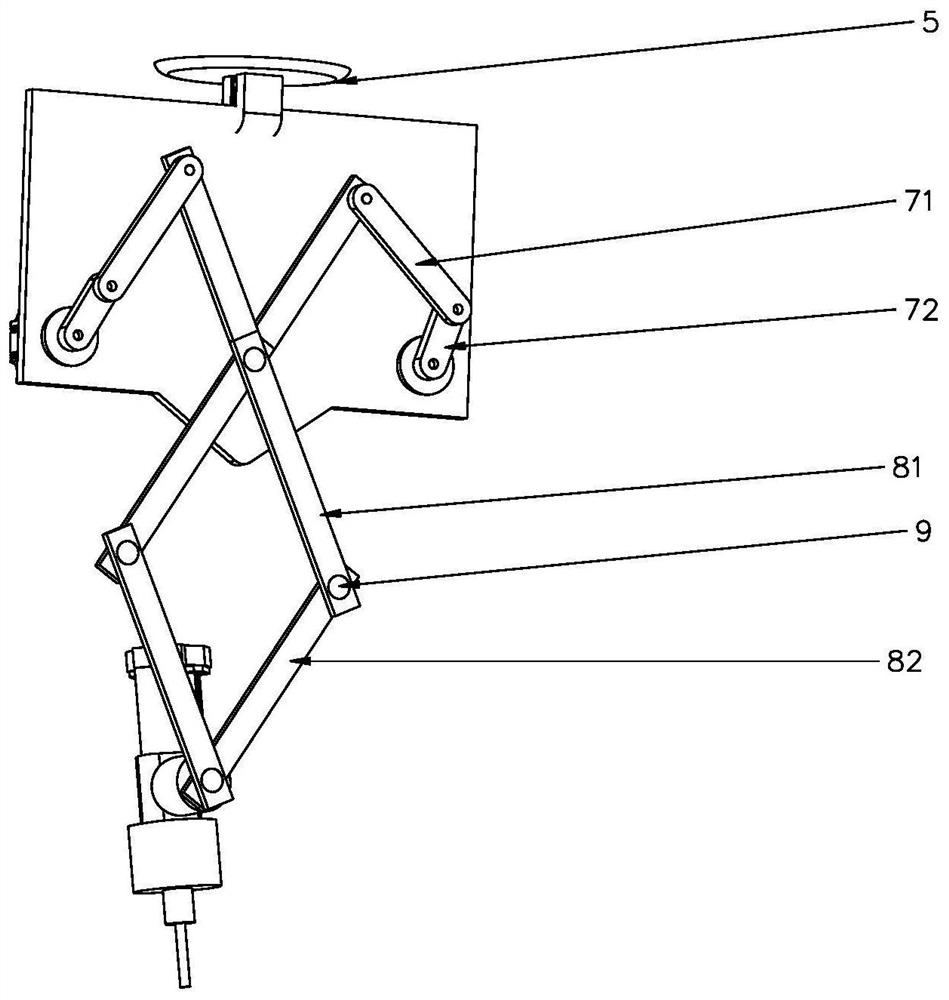 Device and method for simultaneously machining multiple holes