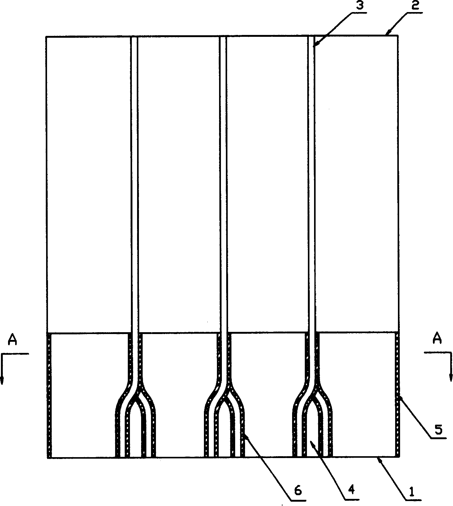 Circulating fluid bed boiler furnace possessing heating screen