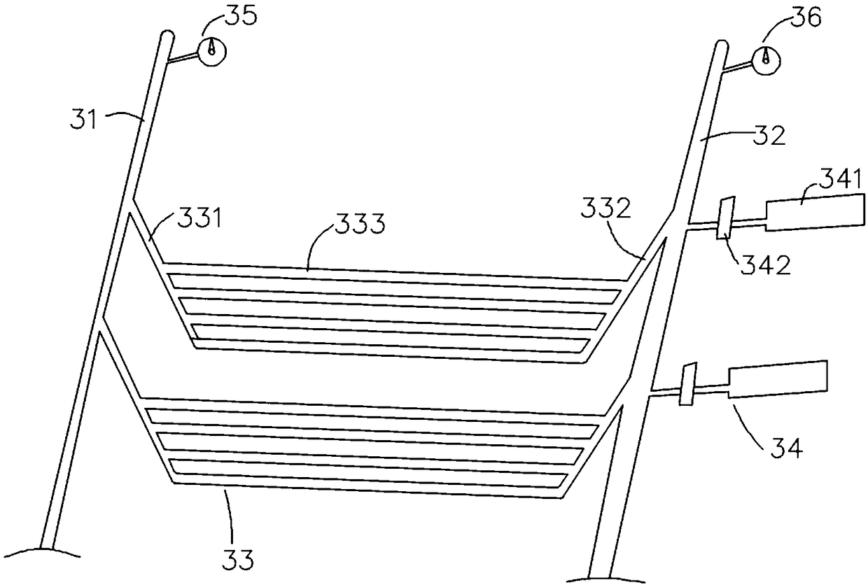 Compressed air cooling device and method for silk weaving machine