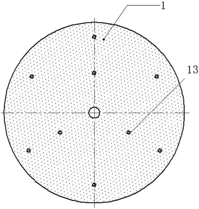 Glass product sweeping device and method