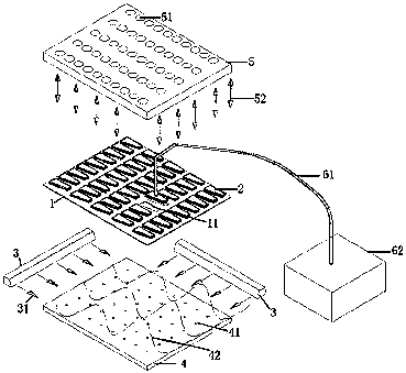 Mass transfer device and transfer method of miniature light-emitting diode