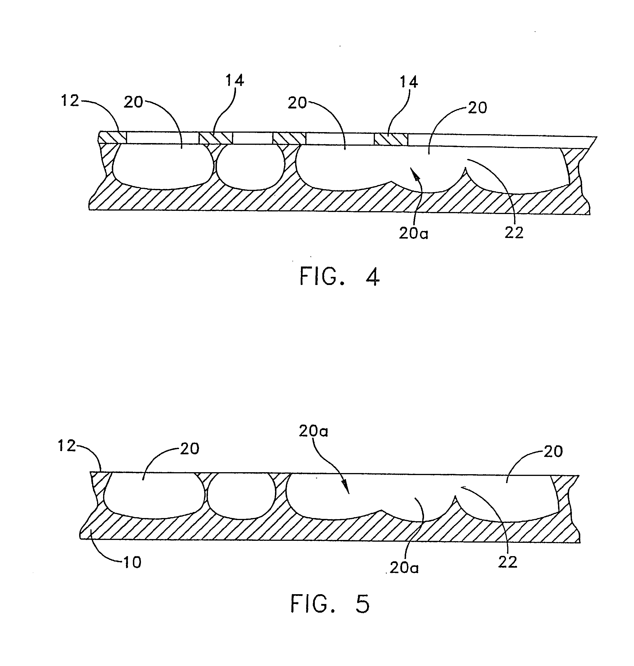 Textured surface having undercut micro recesses in a surface