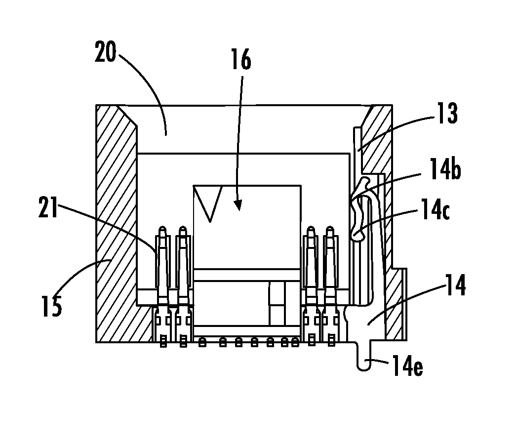 Edgecard connector with common-end datum to reduce misalignment tolerances