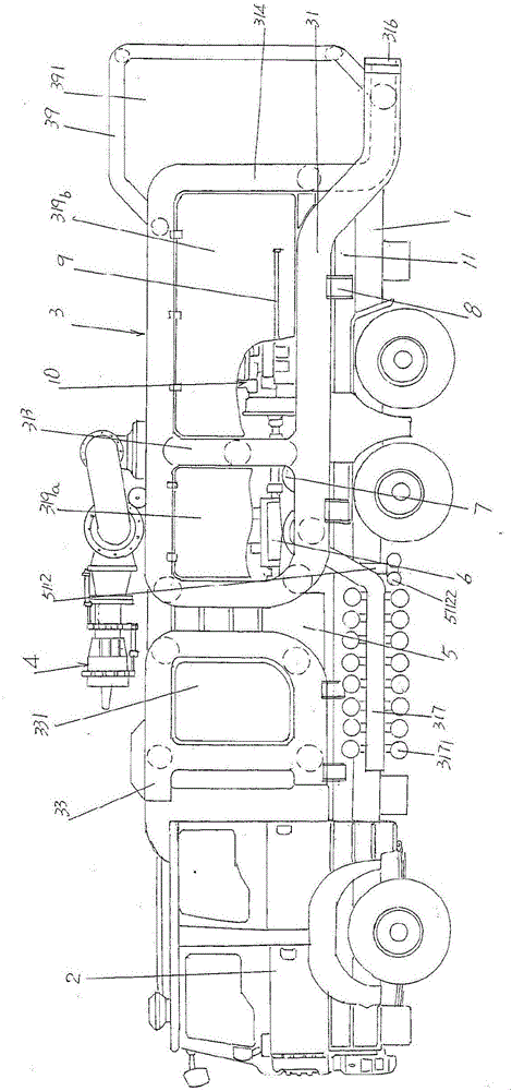 Multifunctional fire fighting truck with pipe frame type truck body