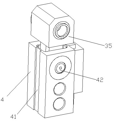 Punching device with positioning and guiding structure