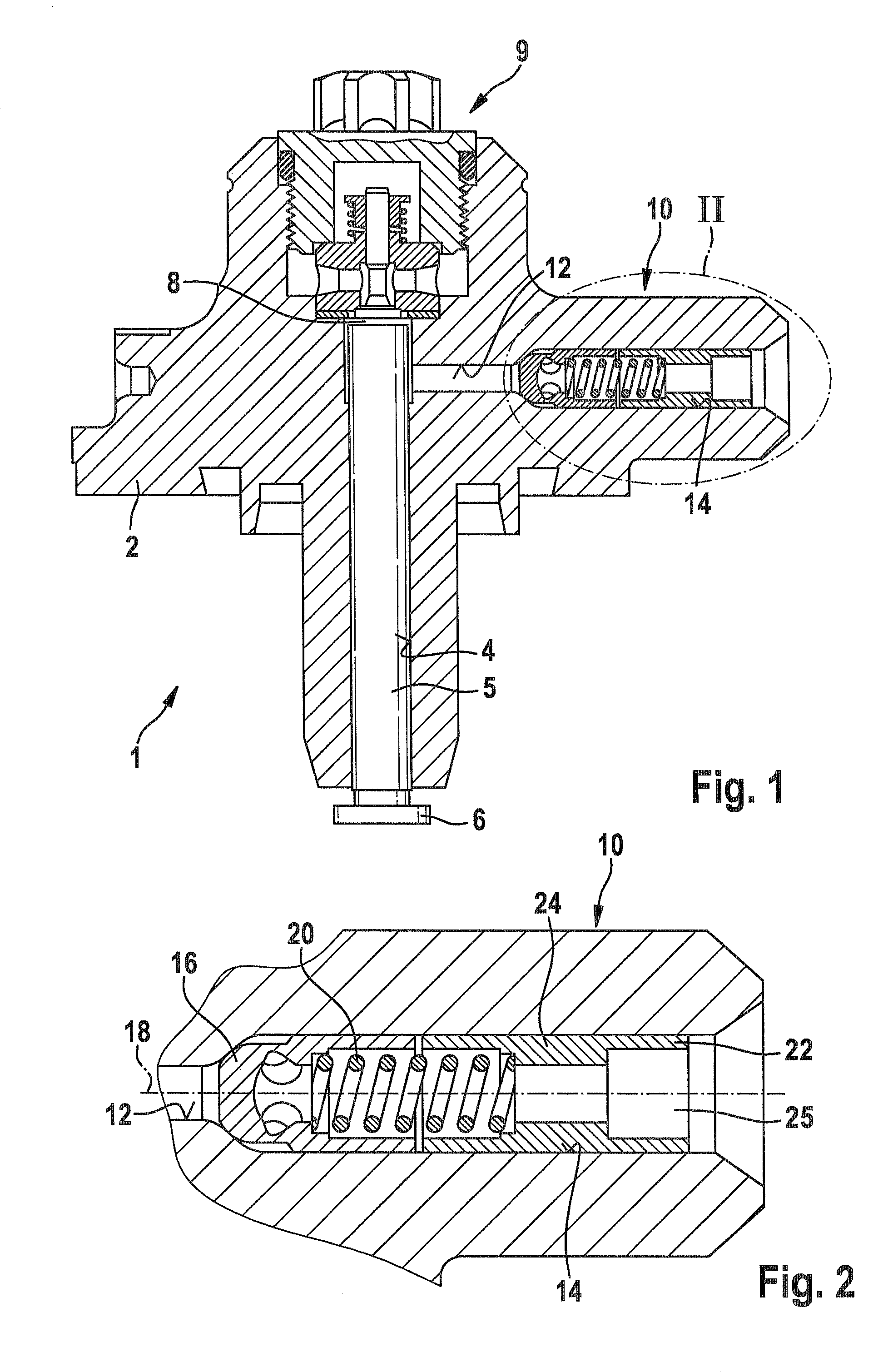 Spring retaining sleeve