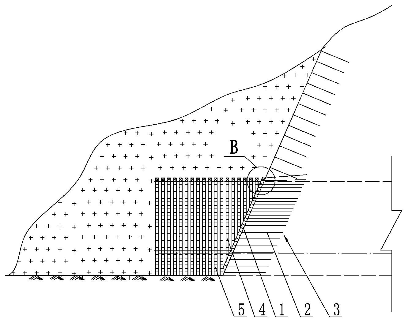 Suspended formwork lining method for cover arch outside tunnel portal with weak surrounding rocks