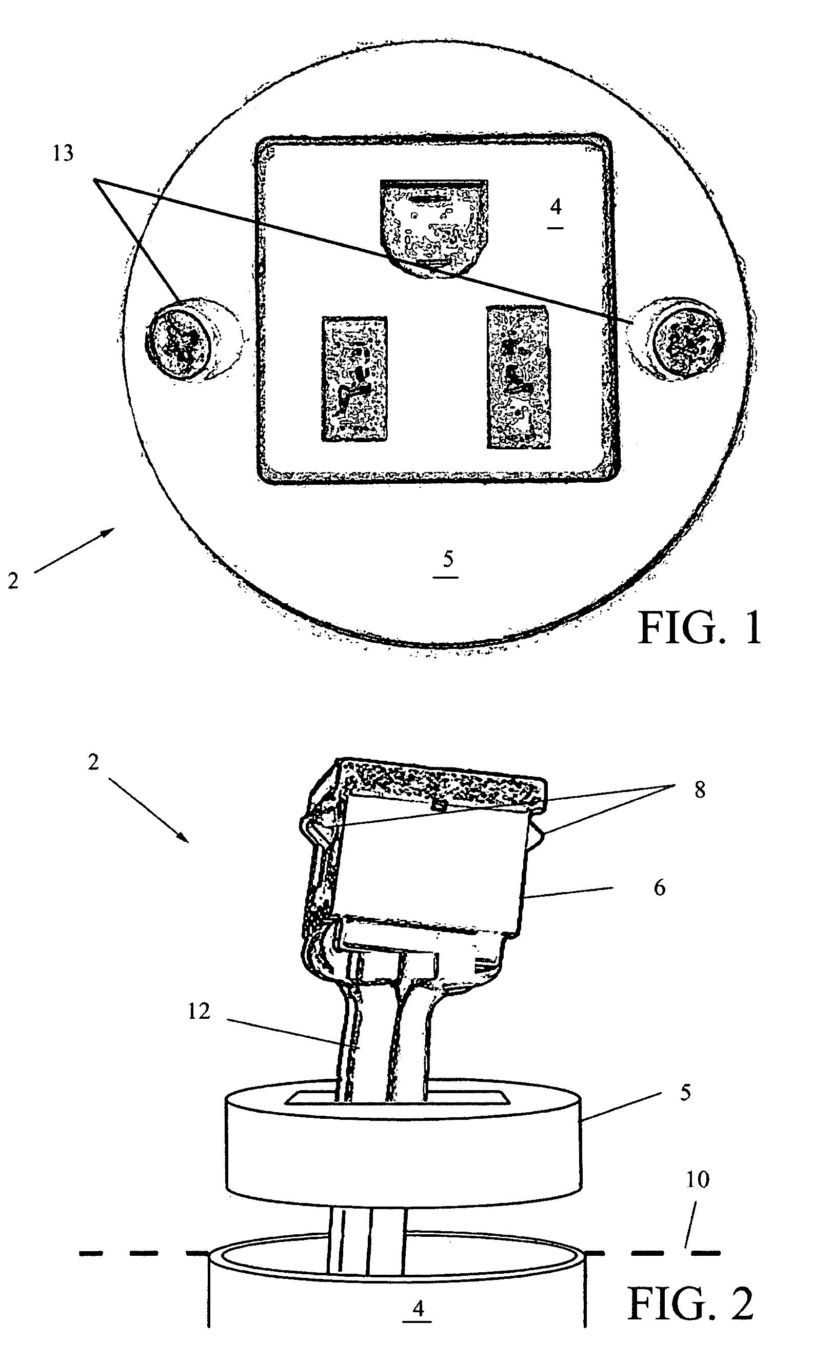 Compact flush-mount self-contained receptacle (SCR)