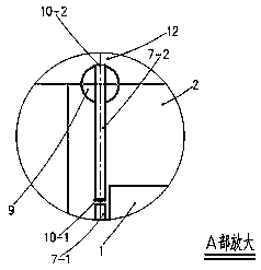 L-shaped displacement mechanism for lower platform plate of parking equipment