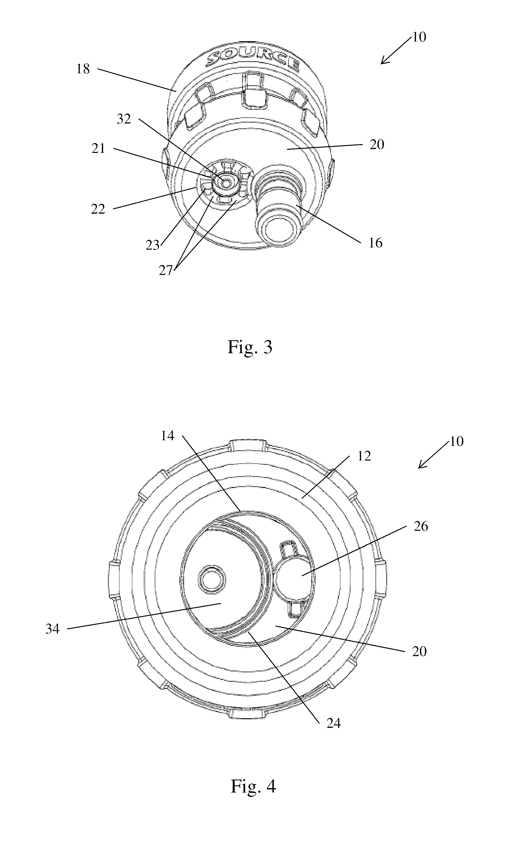 Universal adapter for liquid transfer