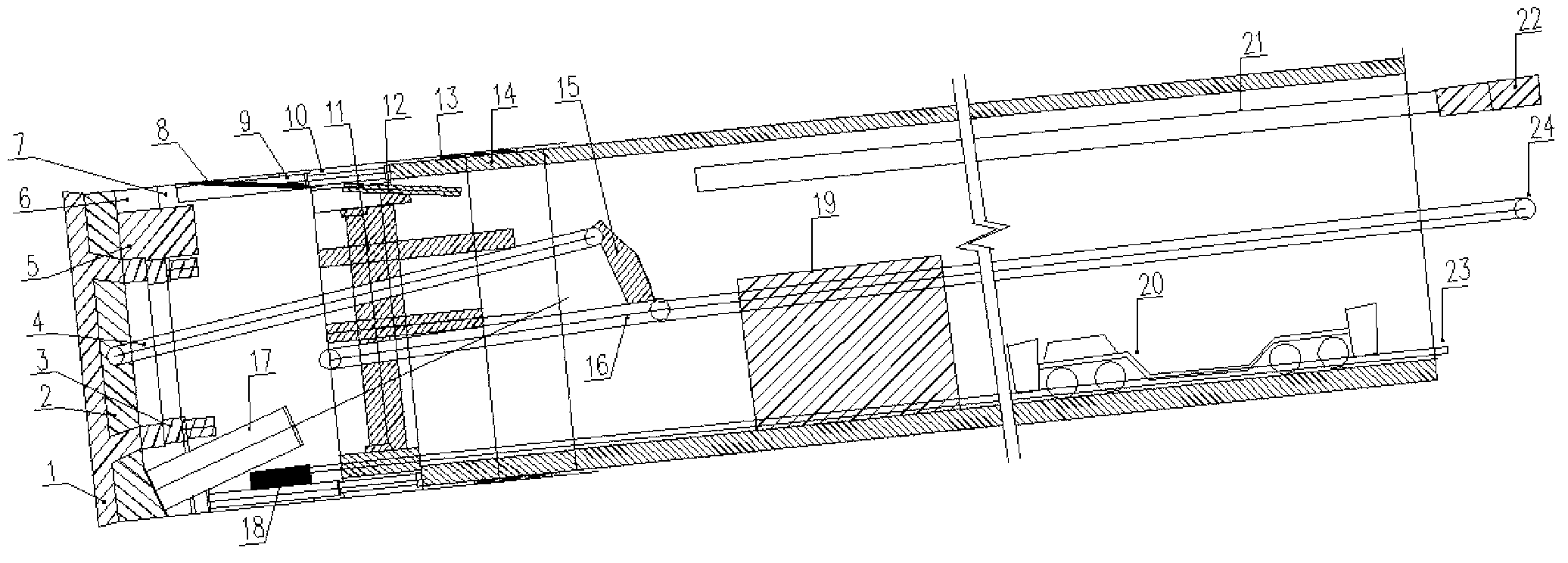 Method for constructing inclined shaft by applying TBM (Tunnel Boring Machine) with earth pressure balancing function