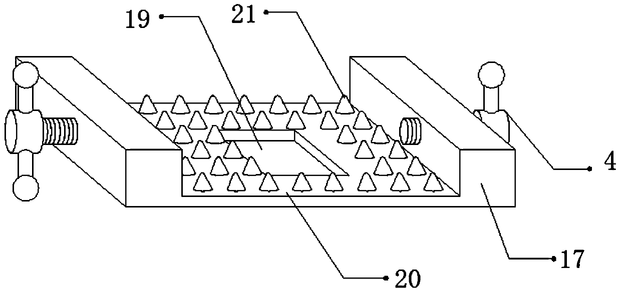 Grinding device good in cooling effect for machining