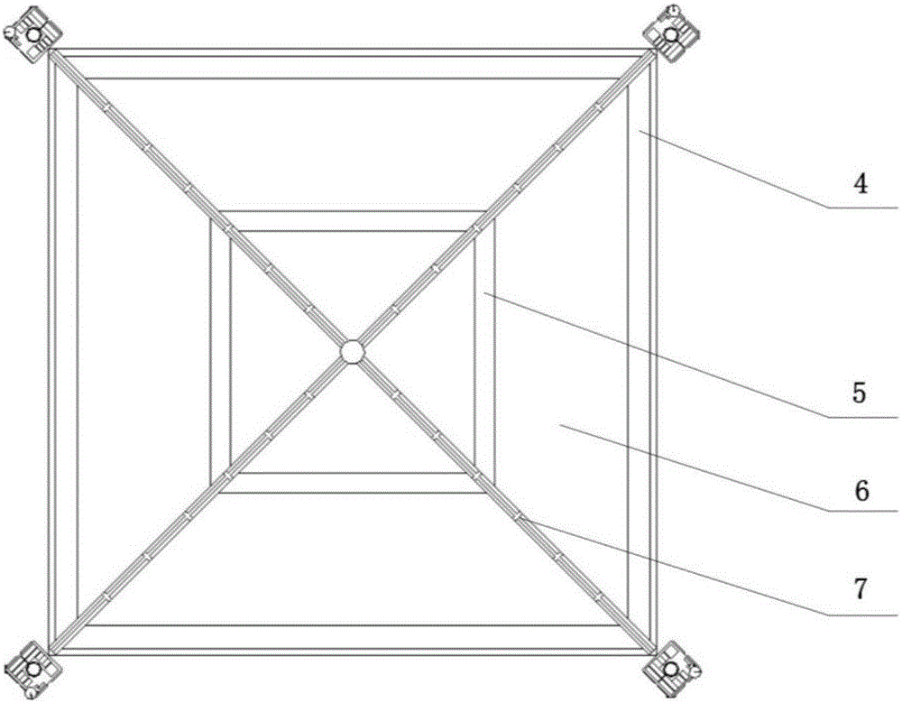 Solar-sail spacecraft structure provided with distributed satellites for traction