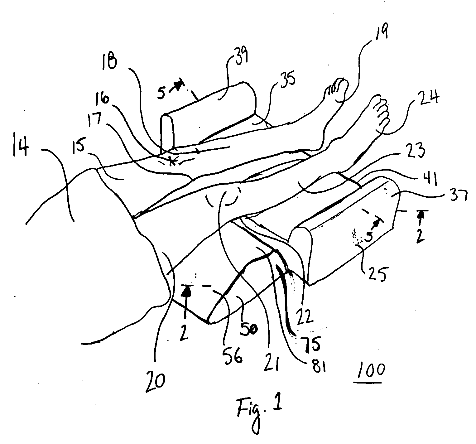 Thigh support with free space for popliteal fossa