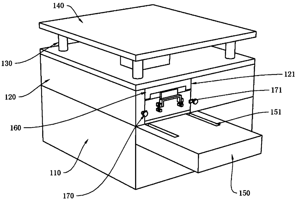 Latch assembly and a gene detection device thereof