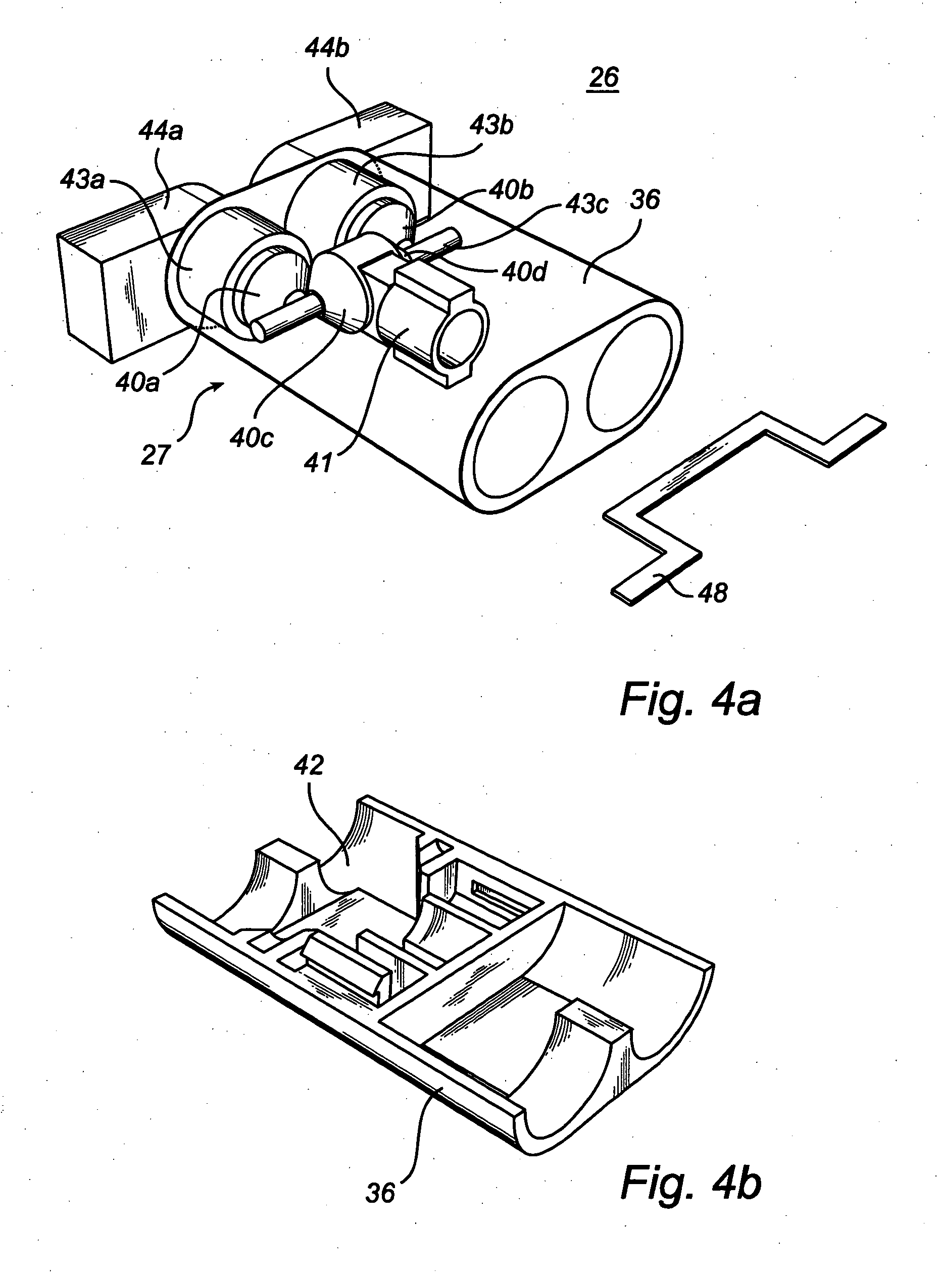 Mobile communications device with synchronising hinge