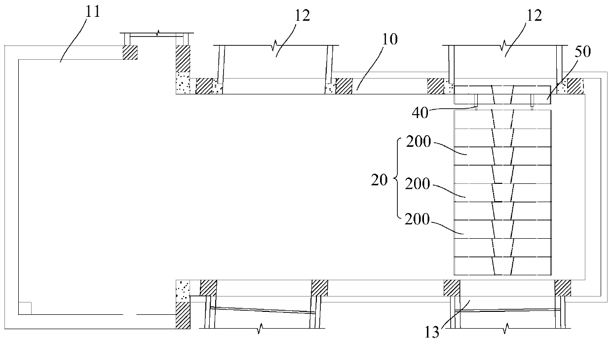 Method for dismantling shield negative ring duct pieces in transverse channel of vertical shaft