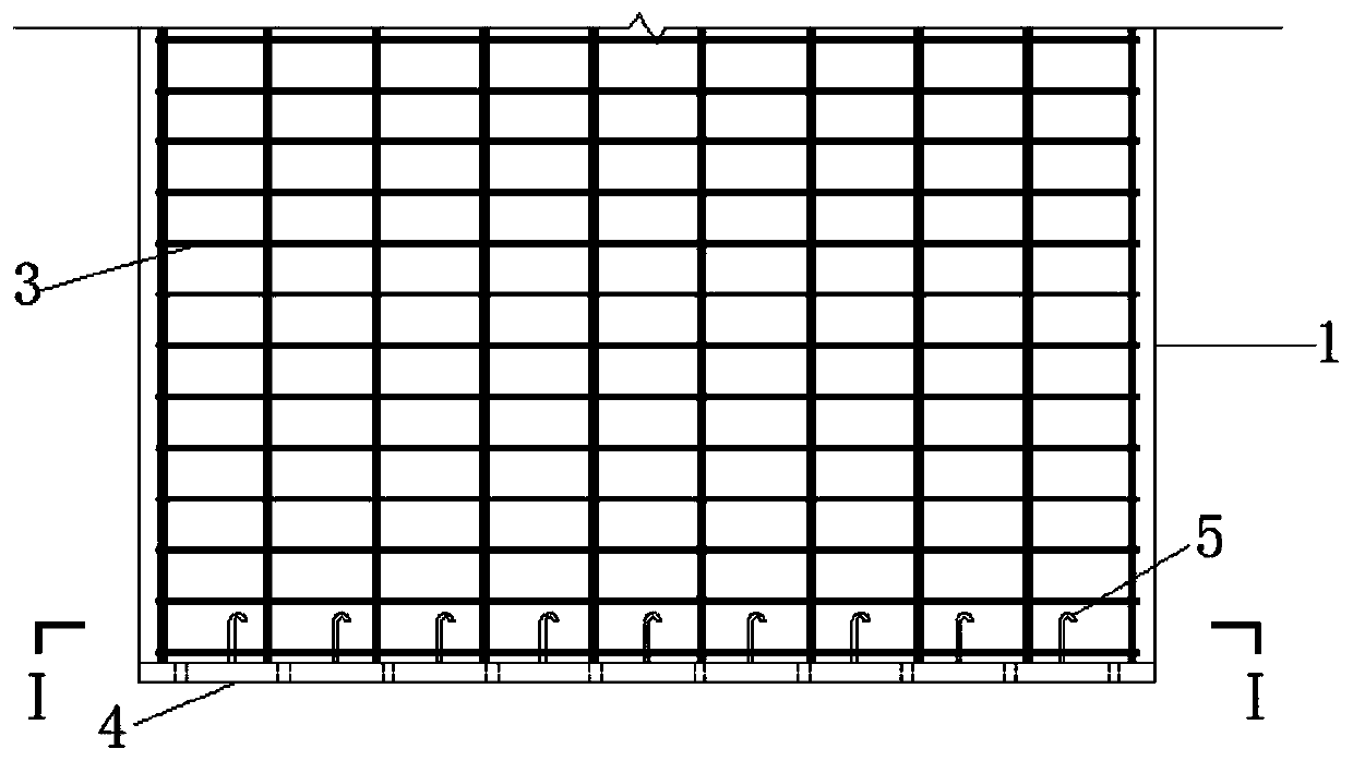 Spliced shear wall with steel-plate concrete and reinforced concrete arranged inside and construction technology