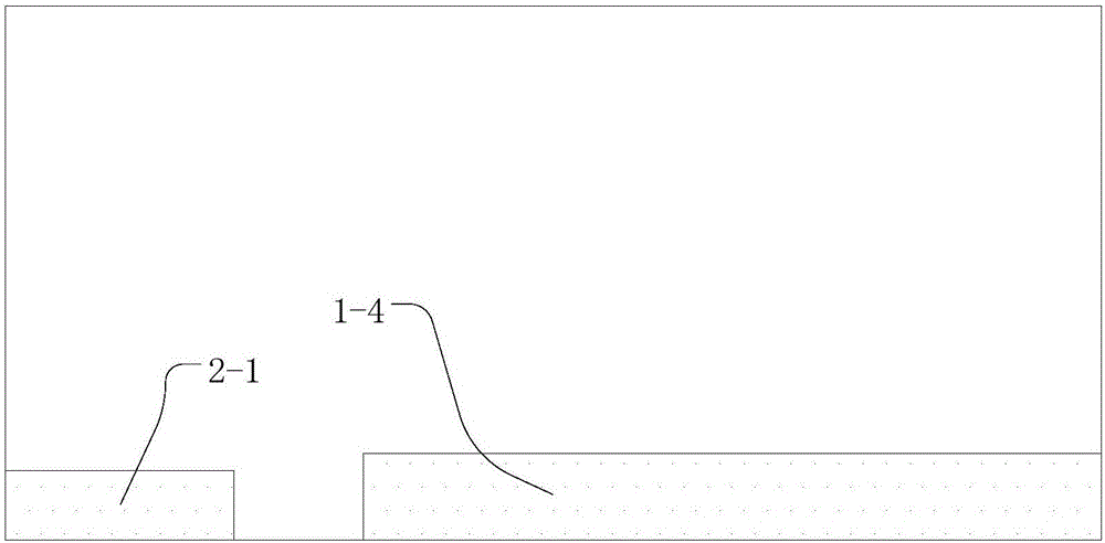 Dual-band antenna and manufacturing method thereof