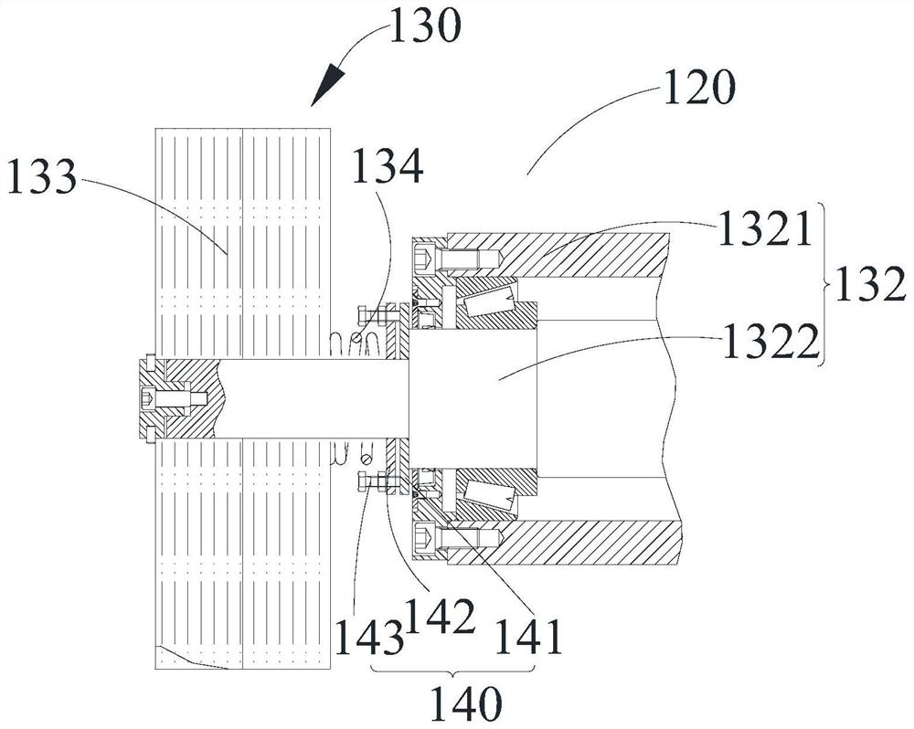 Derusting machine for railway wagon wheel set and derusting device for axle body