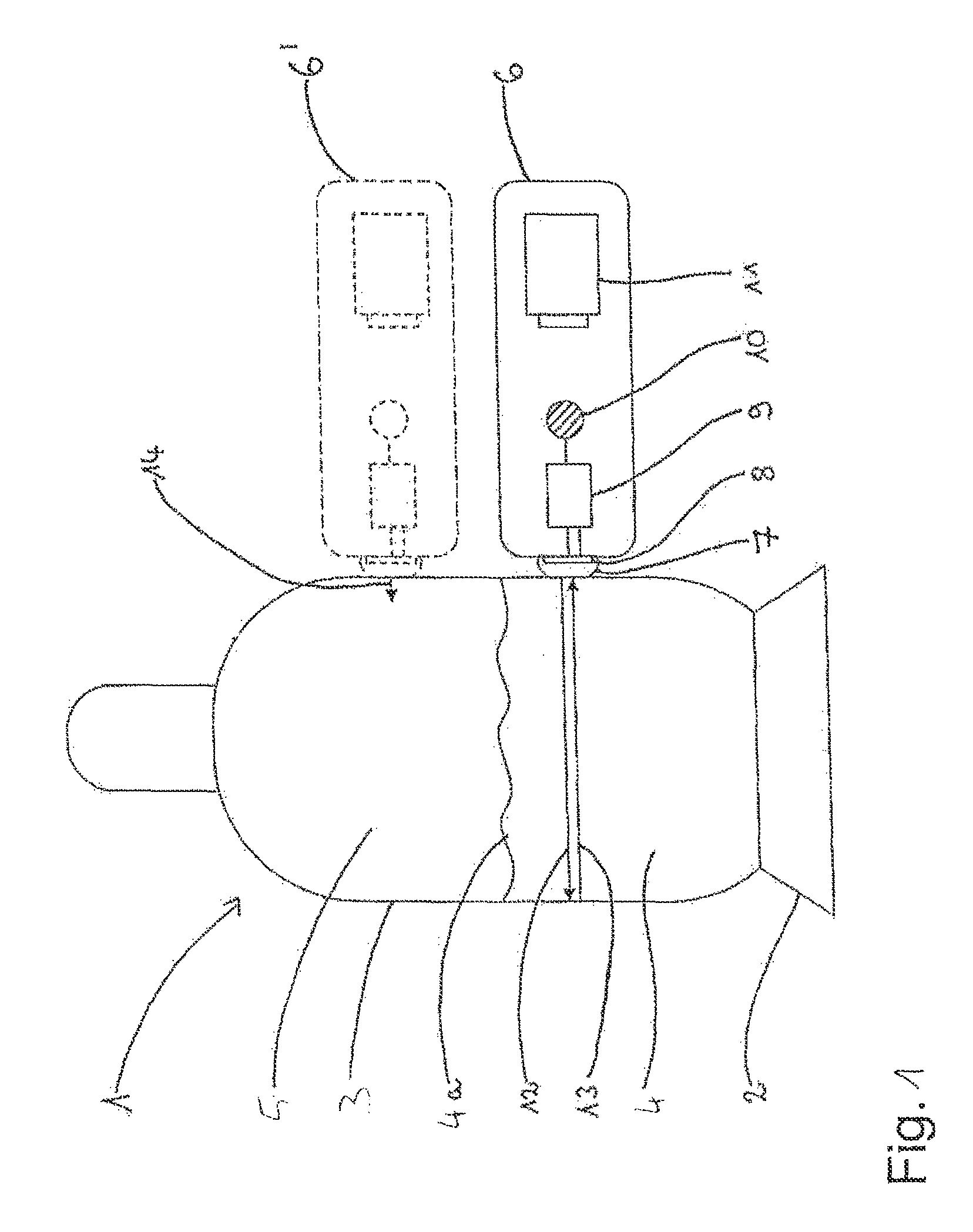 Device and method for measuring the level of a liquid within a container