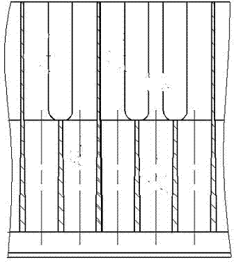 Splitter plate of rubber extruding filter