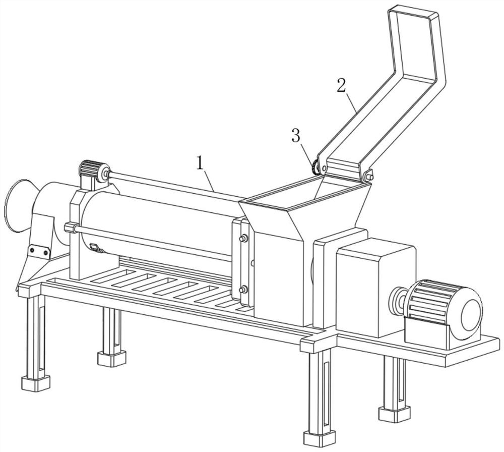 Garbage water content reducing device and garbage treatment device with same