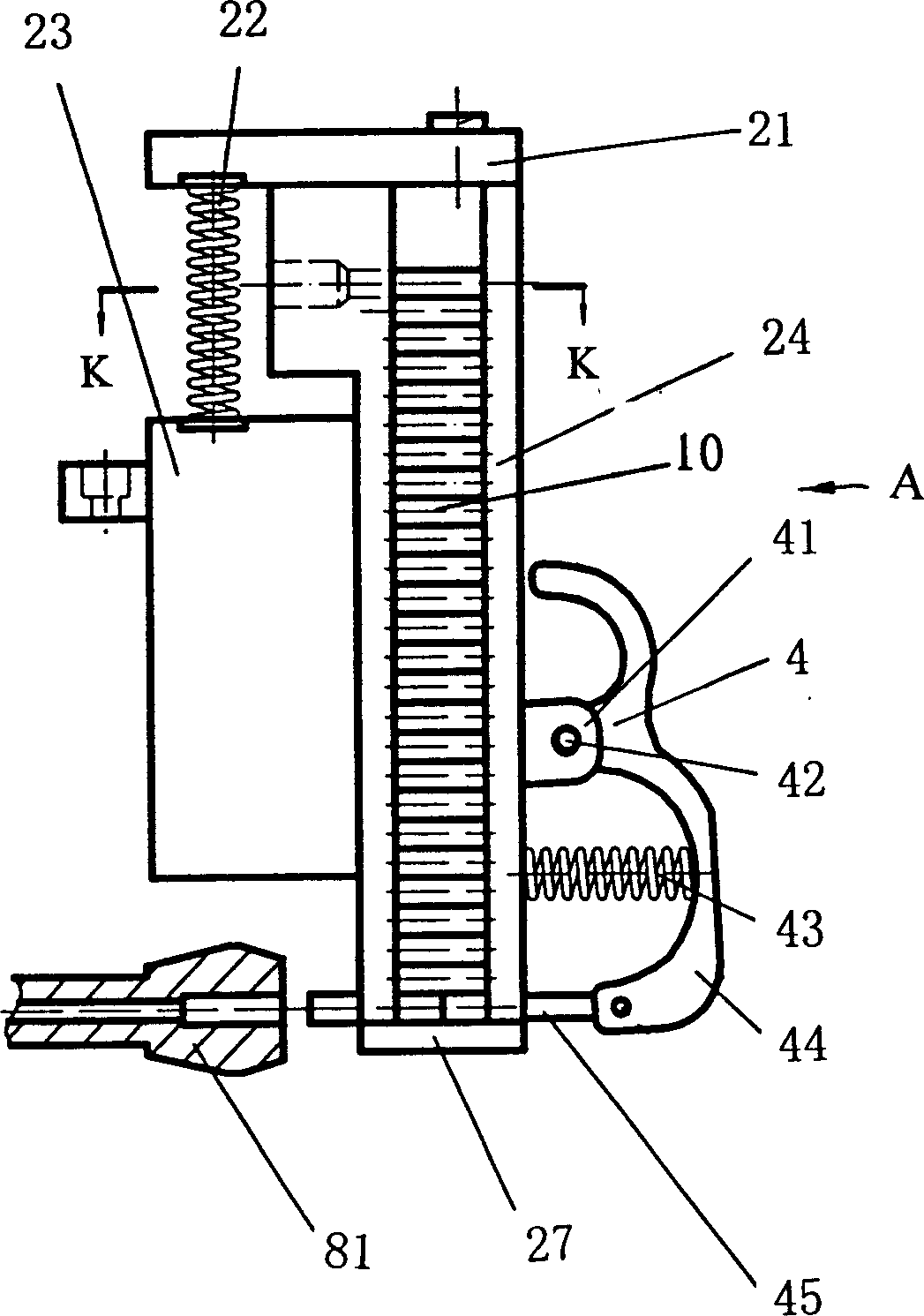 Automatic feeding device for lathe