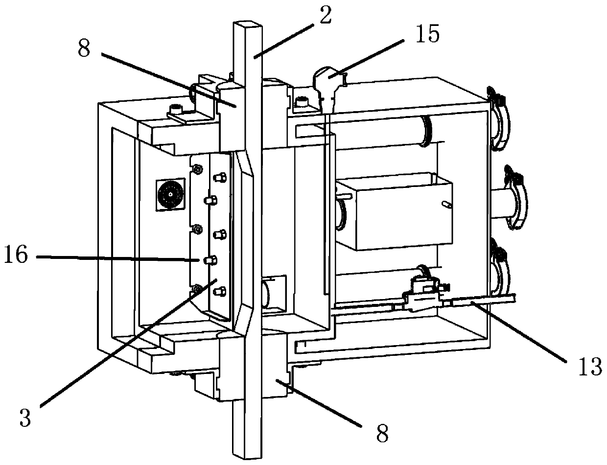 High-low temperature test box capable of quickly changing temperature for double-temperature-zone thermal mechanical fatigue test