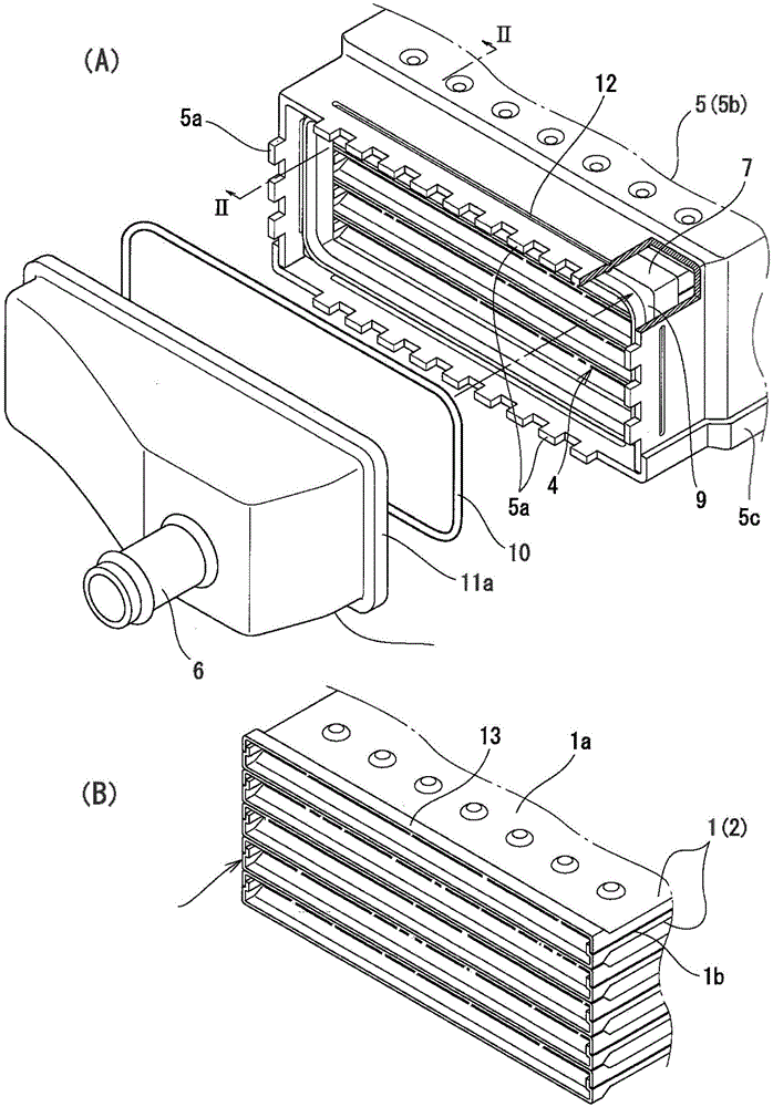 Tank connecting structure of no-header plate heat exchanger