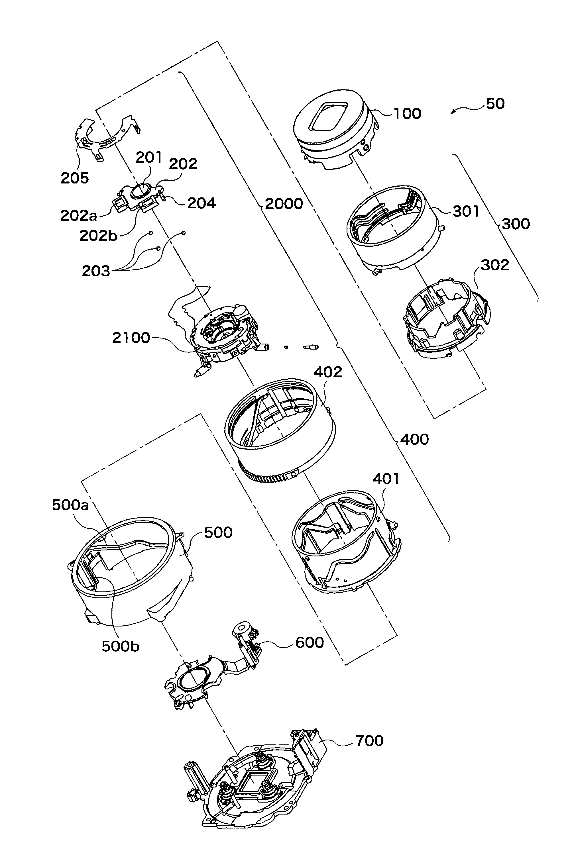 Zoom lens barrel that attains a higher photographing magnification