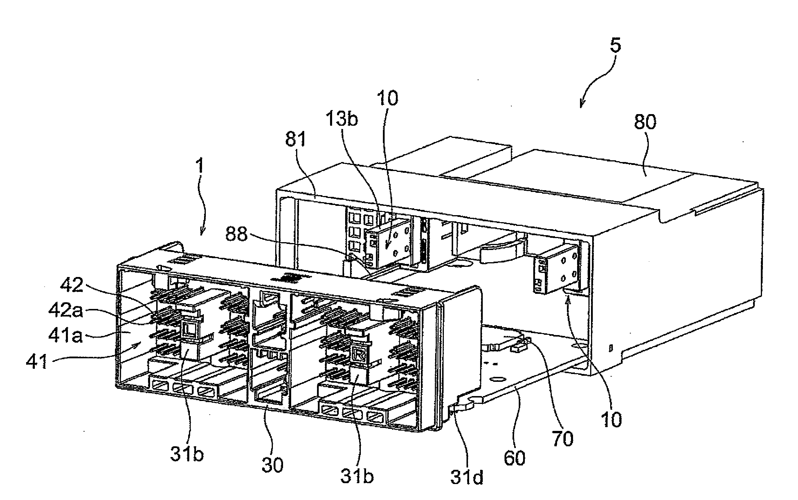 Connector for mounting electrolytic capacitor onto board and electronic circuit apparatus