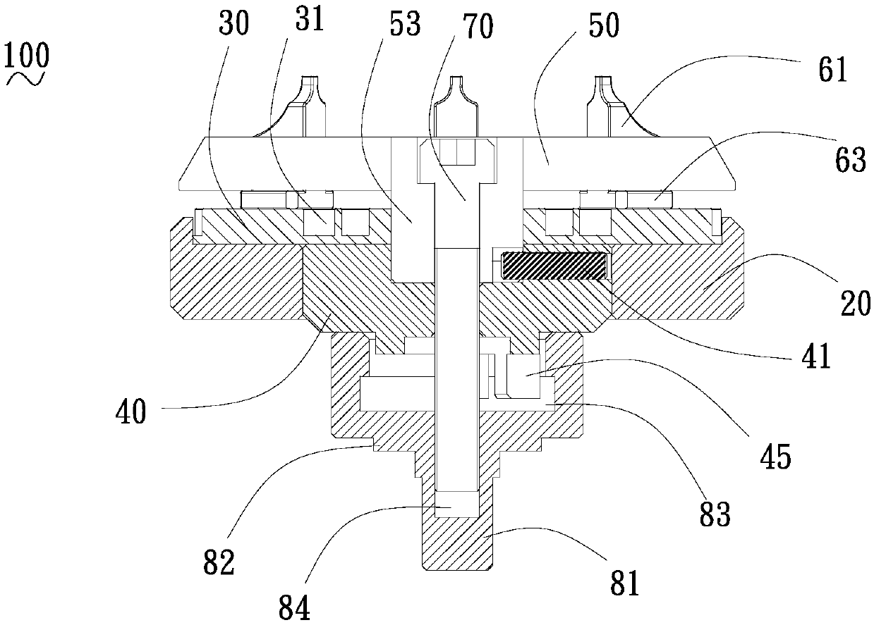 Clamping jaw device