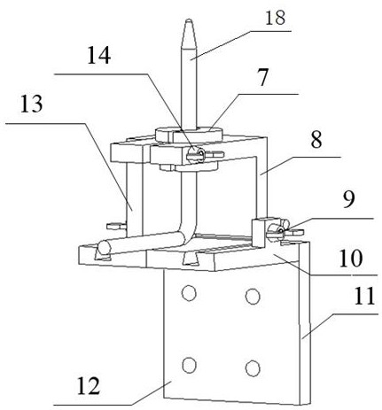 Tool and method for testing bending mechanical property of honeycomb sandwich structure