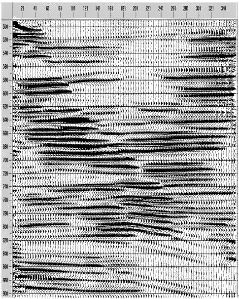 A continuation imaging method suitable for crosswell seismic large-angle reflection conditions